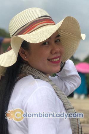 213359 - Syramy Age: 38 - Cambodia