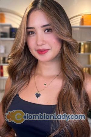 214575 - Karina Age: 24 - Colombia