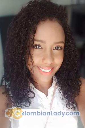 214607 - Jenifer Age: 36 - Colombia