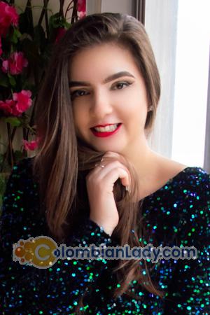 215021 - Ivana Age: 28 - Peru