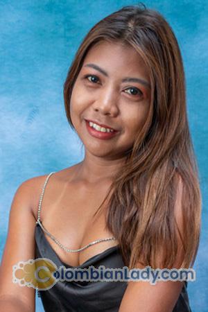 215040 - Tharmika Age: 35 - Thailand