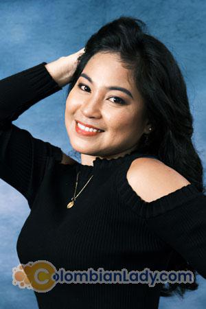 215763 - Cristina �Cris� Age: 33 - Philippines