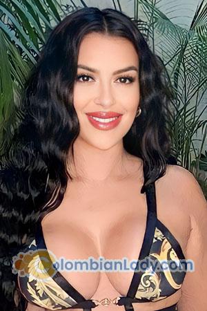 215799 - Stephanie Louise Age: 32 - England