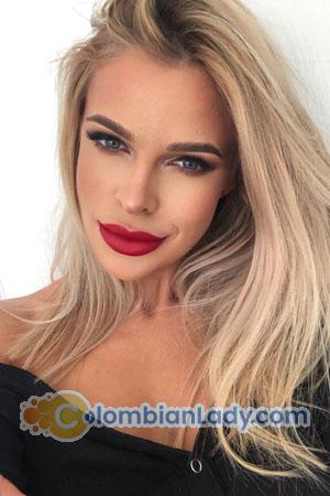 215882 - Ada Age: 32 - Romania