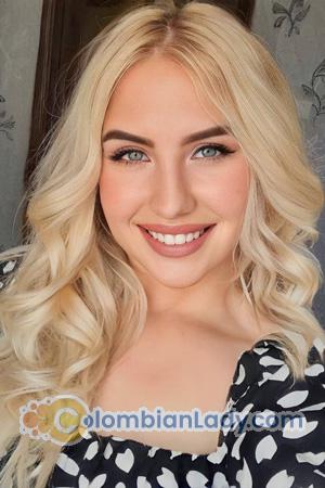 216210 - Yuliia Age: 23 - Ukraine