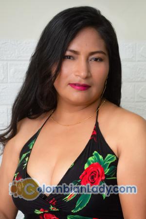 218065 - Marilu Age: 40 - Peru