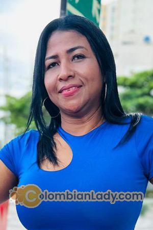 219509 - Pili Age: 50 - Colombia