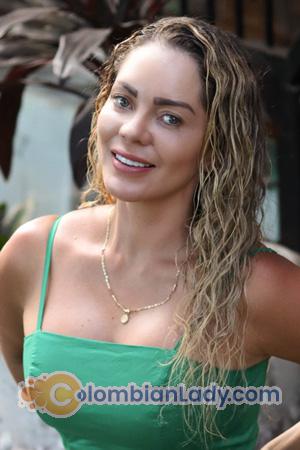 219837 - Leidy Age: 37 - Colombia