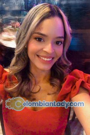 220402 - Diana Age: 35 - Colombia