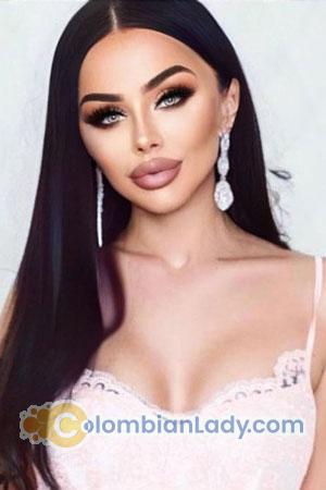 220498 - Yuliia Age: 33 - Ukraine