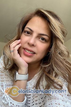 221326 - Claudia Age: 45 - Colombia