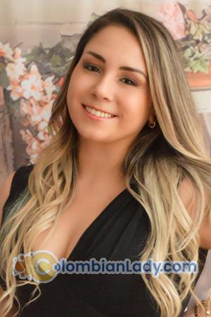 221333 - Angie Age: 35 - Peru