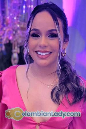 221700 - Andrea Age: 24 - Colombia