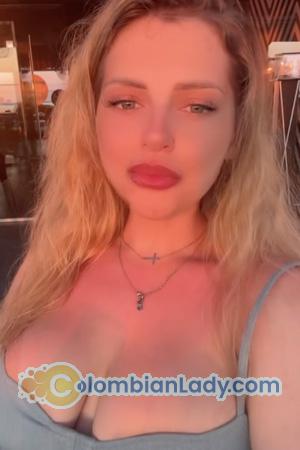 222915 - Viktoriia Age: 26 - Ukraine