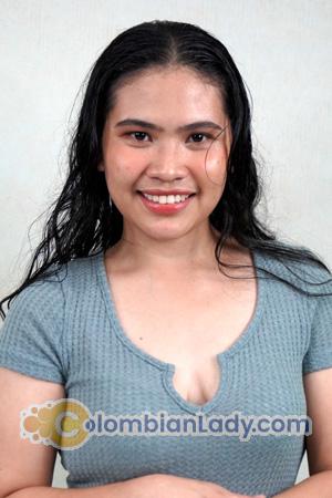 223044 - Jesaly Age: 25 - Philippines
