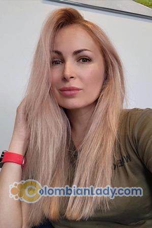 223165 - Oxana Age: 42 - Ukraine