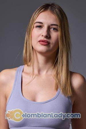 223373 - Anzhelika Age: 23 - Ukraine