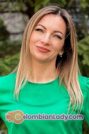 223524 - Iryna Age: 38 - Ukraine