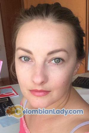 223644 - Hanna Age: 40 - Ukraine