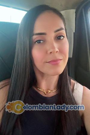 223657 - Katherine Age: 38 - Costa Rica