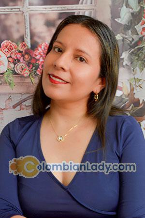223724 - Monica Age: 42 - Peru