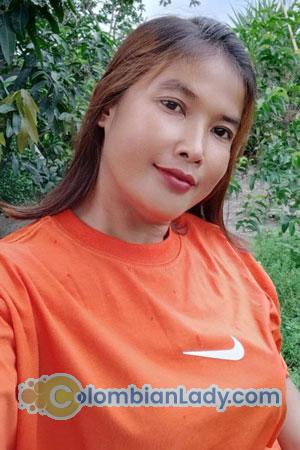 224011 - Puthea Age: 41 - Cambodia