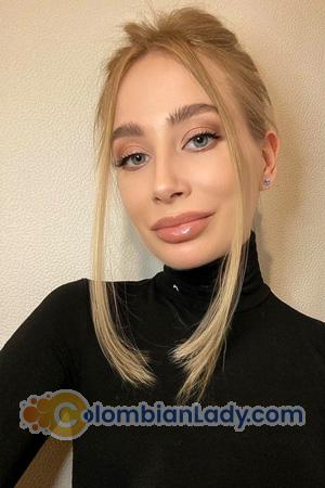 224344 - Valentina Age: 33 - Ukraine