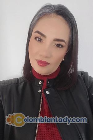 224732 - Claudia Age: 46 - Colombia