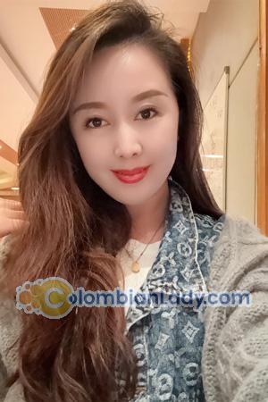 224848 - Lily Age: 41 - China