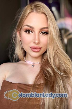 224862 - Karyna Age: 22 - Ukraine