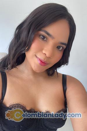 225098 - Linda Age: 23 - Colombia
