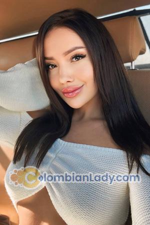 225413 - Anastasiia Age: 28 - Ukraine