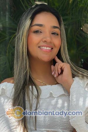 225439 - Mariana Age: 32 - Colombia