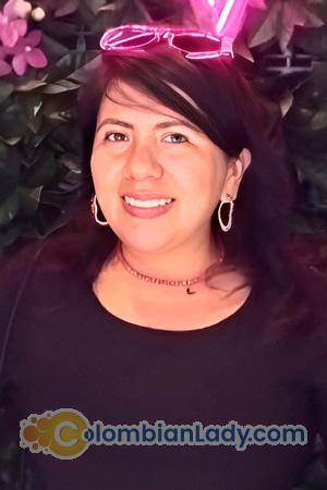 225448 - Mariela Age: 36 - Peru