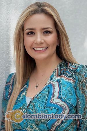 225509 - Paula Age: 50 - Colombia