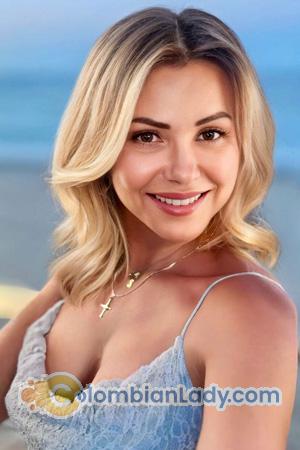 226208 - Svitlana Age: 45 - Ukraine