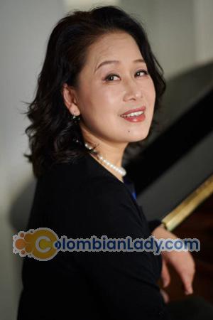 226438 - Jasmine Age: 61 - Australia