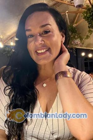 226555 - Kate Age: 43 - Costa Rica