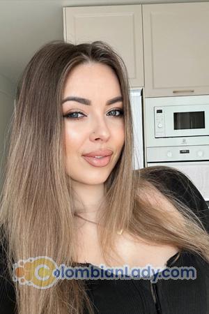 226770 - Khrystyna Age: 33 - Ukraine