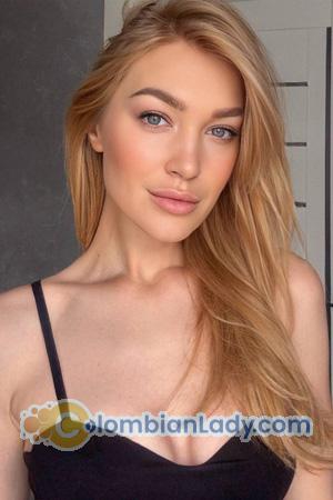 226944 - Diana Age: 32 - Ukraine