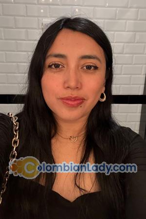 226993 - Karina Age: 35 - Mexico