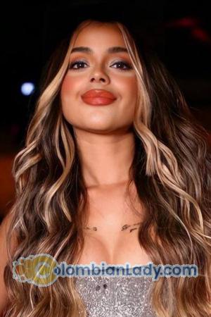 227499 - Bruna Age: 26 - Brazil