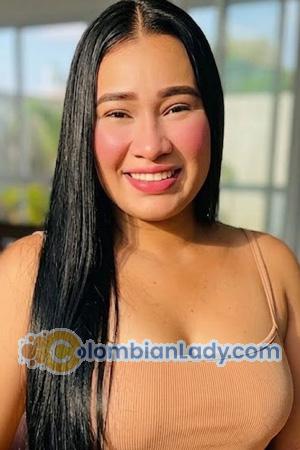 227526 - Daniela Age: 30 - Colombia