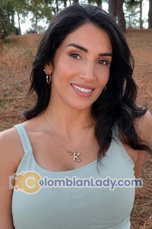 227694 - Karina Age: 36 - Mexico