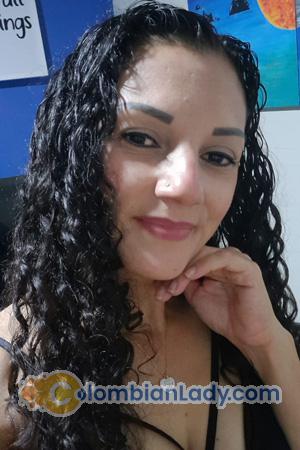 227789 - Karla Vanessa Age: 46 - Costa Rica