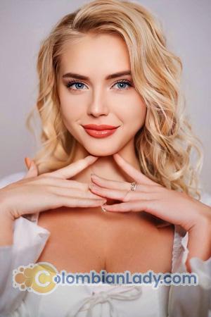 228177 - Daryna Age: 22 - Ukraine