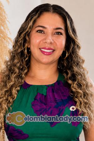 228312 - Yuly Age: 41 - Colombia