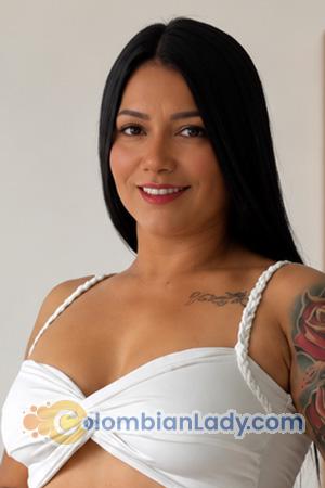 228450 - Jenny Age: 40 - Colombia