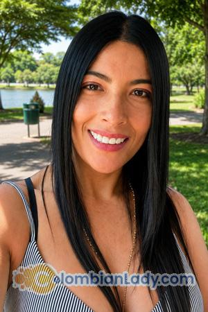 228573 - Carolina Age: 50 - Colombia