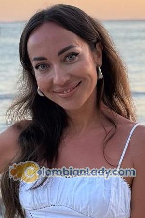 228606 - Viktoriia Age: 39 - Ukraine